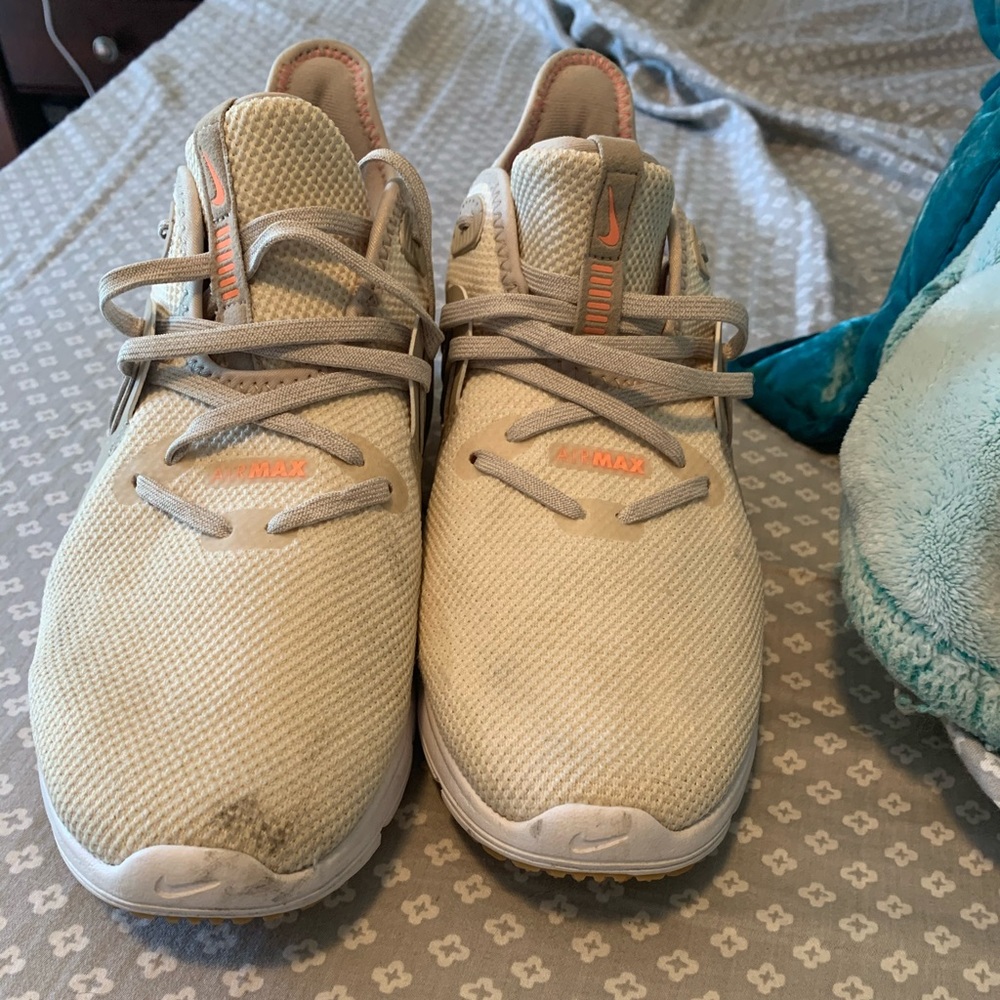 Nike Air Max tennis shoes